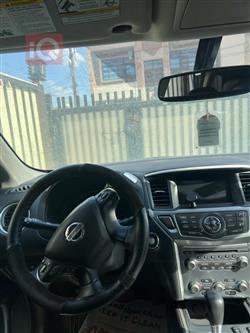 نيسان باثفايندر